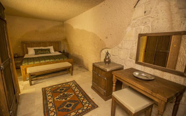 Helike Cave Suites