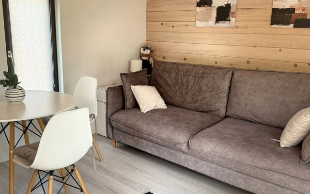 Unikalny Atomm Xl Private house