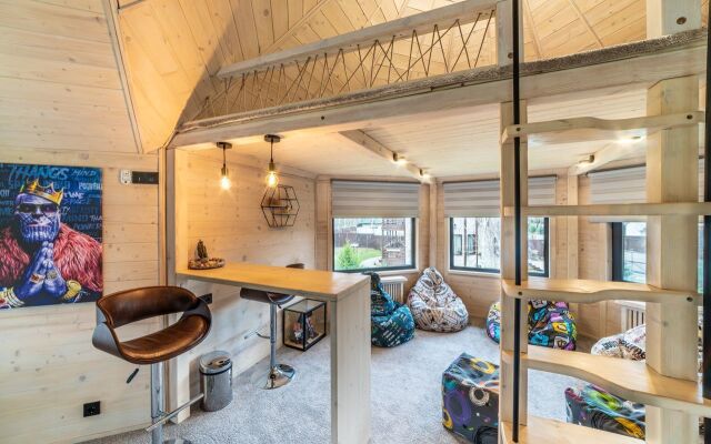 Privat House v Poselke Velikie Ozyora