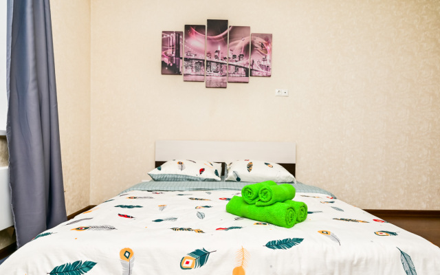 Na Dmitriya Mihajlova 2 (8 Etazh) Apartments