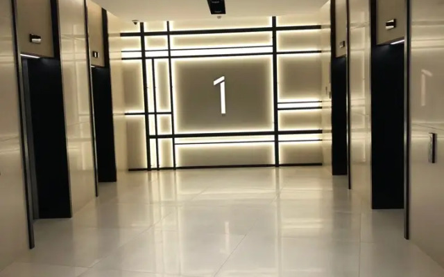 In Moment 5 Apartments