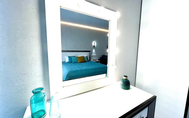 Квартира панорамная Неотель в ЖК Галерея Чижова, у Театра Оперы и Балета