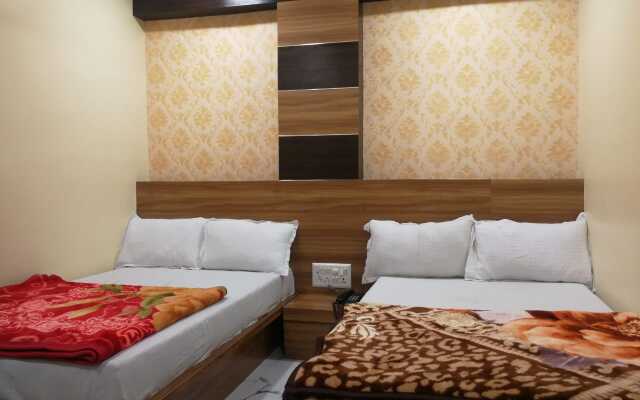 New Pathik Hotel