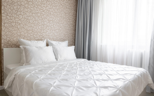 Апартаменты трехкомнатные на Космонавтов