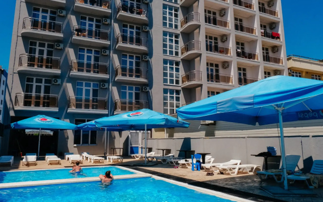 Sedymoye Nebo Hotel