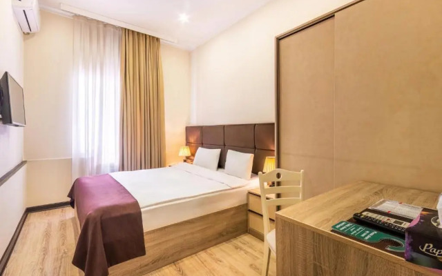 Deluxe Baku Hotel