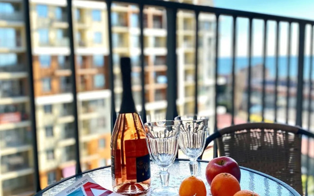 Квартира Солнечная студия с видом на море