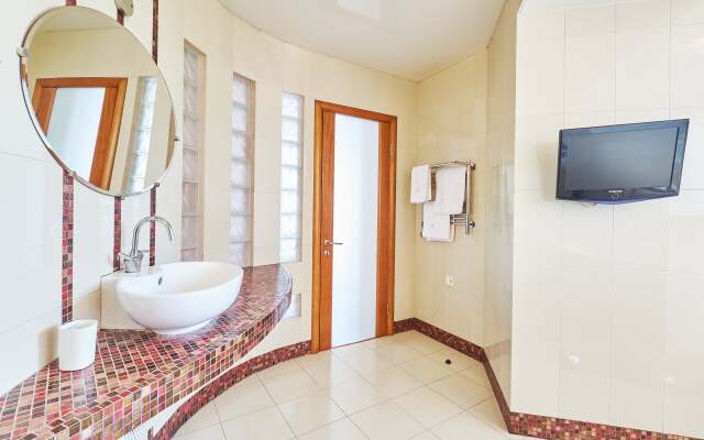 Апартаменты Петровские на Розы Люксембург 19