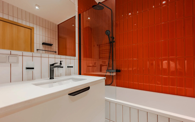 Na Ordzhonikidze 11/1  Apartaments 1