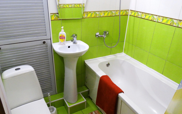 Na Ul Sevastopolskaya 26 Flat