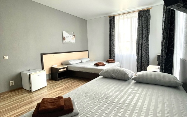 Dzhuliya Guest House