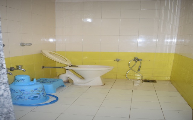 Vasundhra Hotel