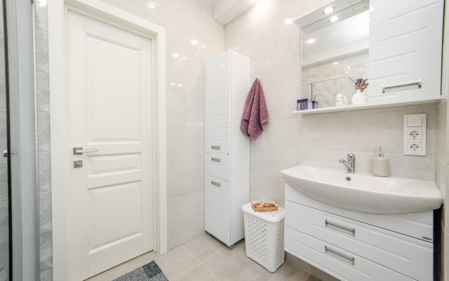 Golden Time Apartments