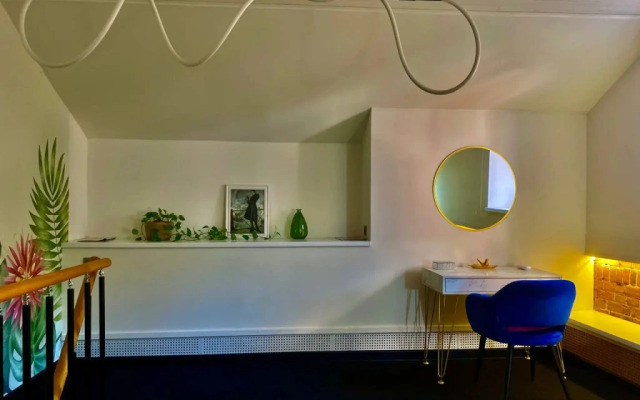 Paradeaparts na Pervomayskoy 13A 1 Apartments