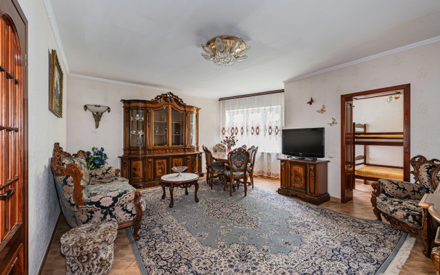 Квартира просторная от трех суток