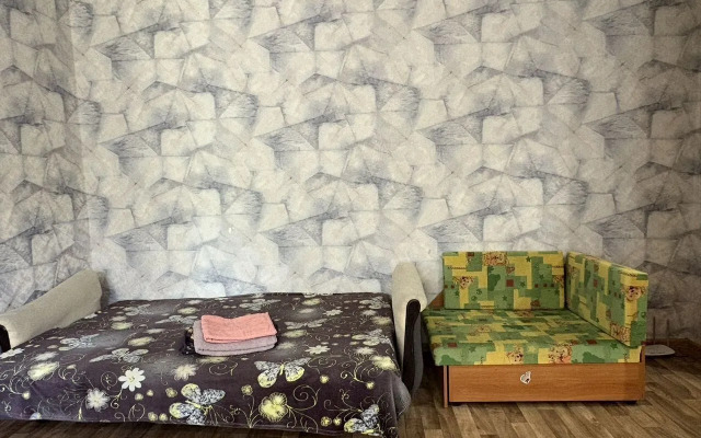 Квартира для командировочных рядом с заводами Лукойл, Каустик, у канала им. Ленина