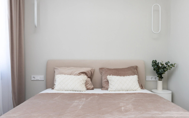 Na Prospekte Dzerzhinskogo Apartments