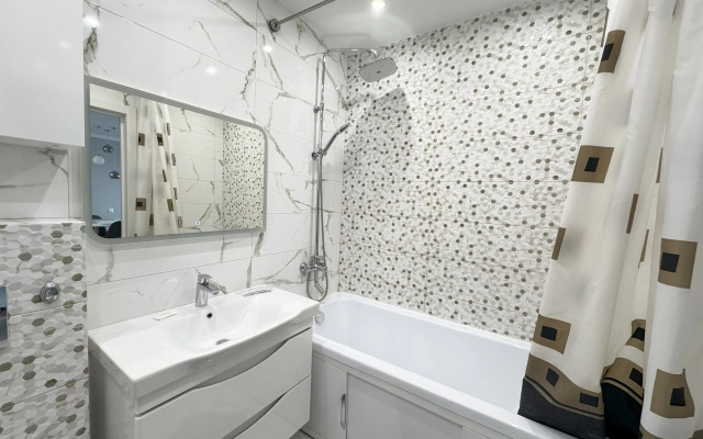 Apartments Chetyrekhmestnaya Dizaynerskaya Kvartira V Zhk "novin"