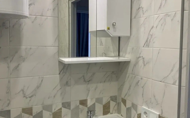 Bakinskaya 26-15 Flat