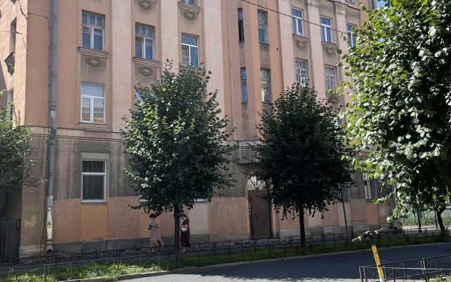 V Tikhom Tsentre Pitera Flat