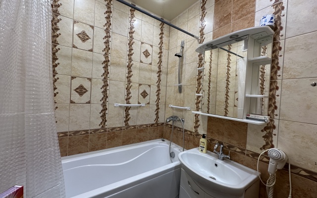 Trekhkomnatnya Kvartira ZhK Zeleny Bereg Apartments