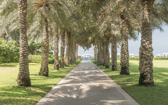 Coral Beach Resort Sharjah Hotel