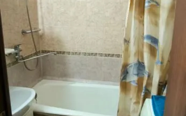 Квартира Уютная рядом с ТК Алмаз