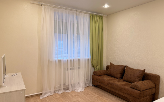 Квартира Трехкомнатная А. Невского 19