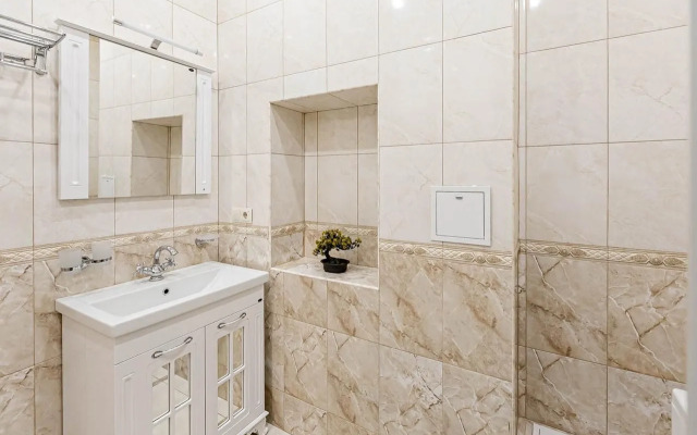 V Krasnoflotskom Pereulke 1 Flat