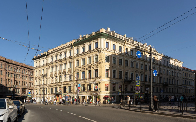 Квартира с 2 спальнями на Невском