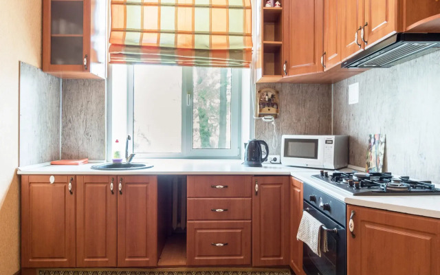 V Tsentre Goroda Oktyabryskiy Prospekt 29 Flat