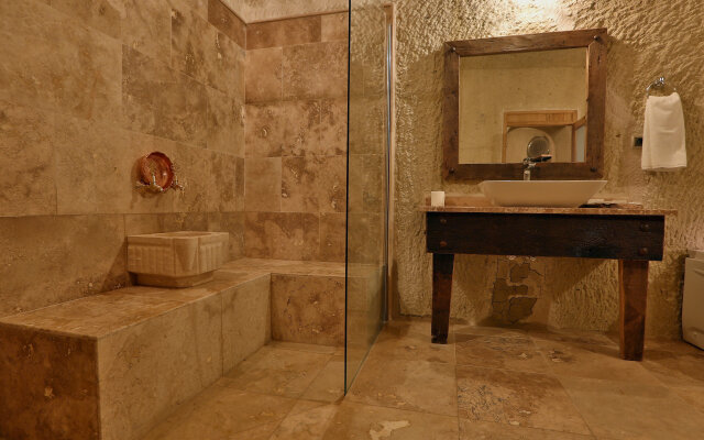 Nox Cave Hotel