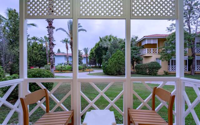 Asteria Family Resort Side Hotel