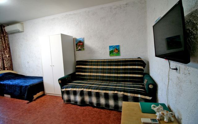 Provance Na Prospekte Geroyev Kirishi flat