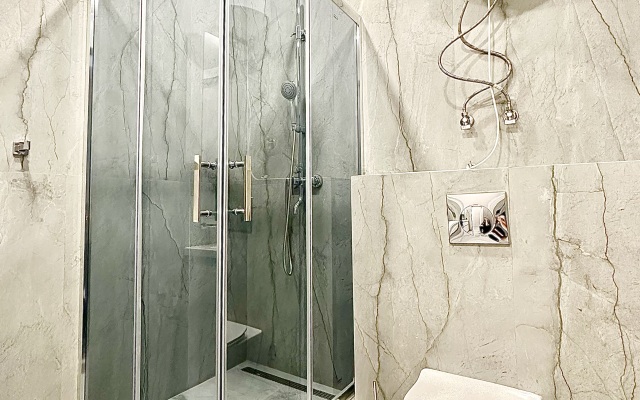 Апартаменты люкс с балконом