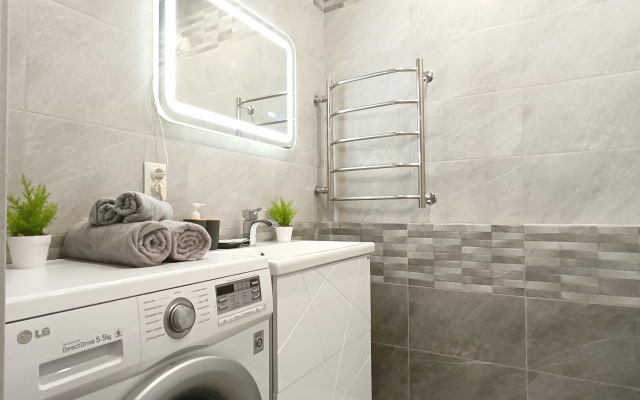 S Fontanom Vo Dvore Flat