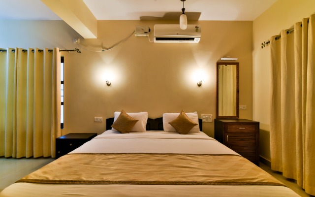 Baga Fantacia Beach Inn Hotel