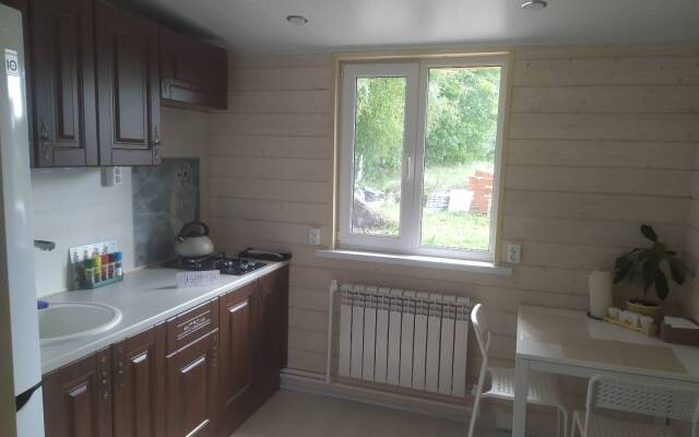 Частный дом Тихий Уголок 1