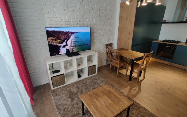 Апартаменты двухкомнатные у моря Family Apartments