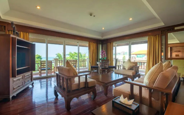 Курортный отель Avalon Beach Resort