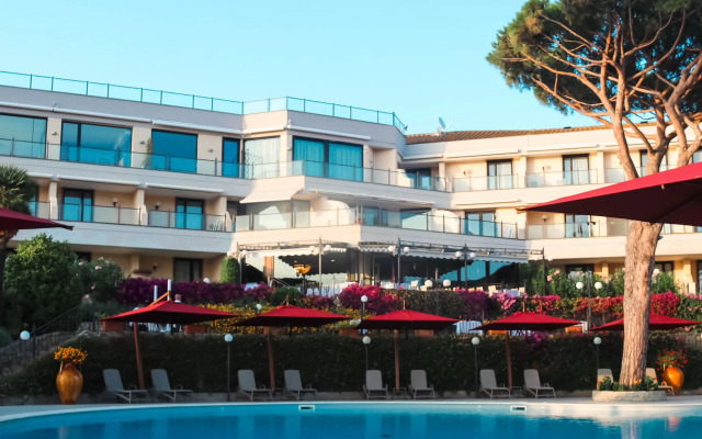 Отель Cala del Porto Punta Ala