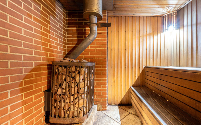 Частный дом в Сестрорецке с Баней и Бассейном