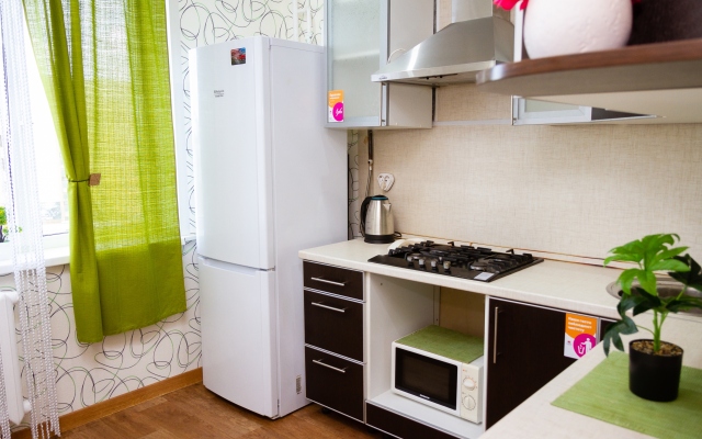 Apartamentyi 9 Nochej Rabochij Prospekt