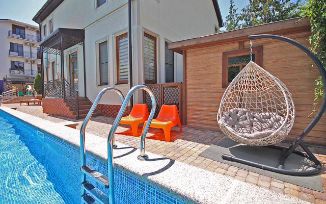 Zolotaya Milya Guest House