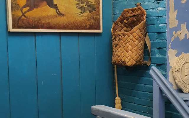 V starinnom osobnyake Revolyutsioner Ikonnikov Flat