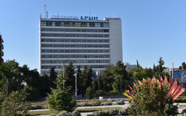 Kryim Hotel