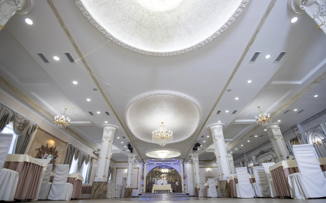 Отель Гранд Лион