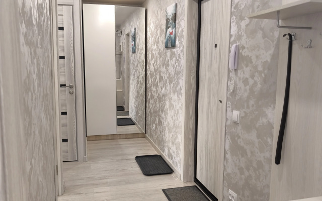 Квартира Уютная в Кировске на Олимпийской