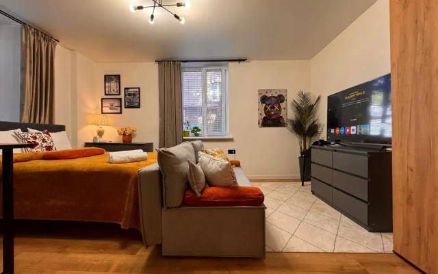 Na Sovnarkomovskaya 6A Flat