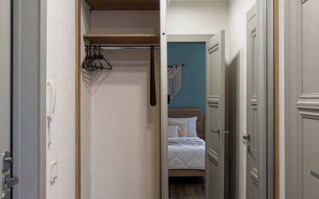 Dve podushki v Pesochnom, Sadovaya, 90 Flat